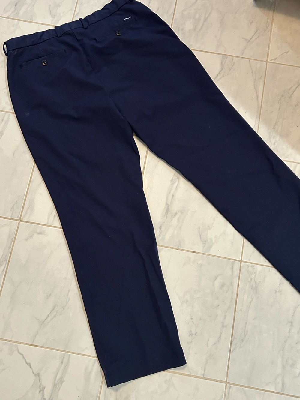 Ralph Lauren RLX Navy Blue Men’s Pants. Flat front.  Pockets. EUC